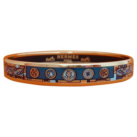 Hermès Enamel Bracelet Petite Main Print Narrow Ghw Size PM 